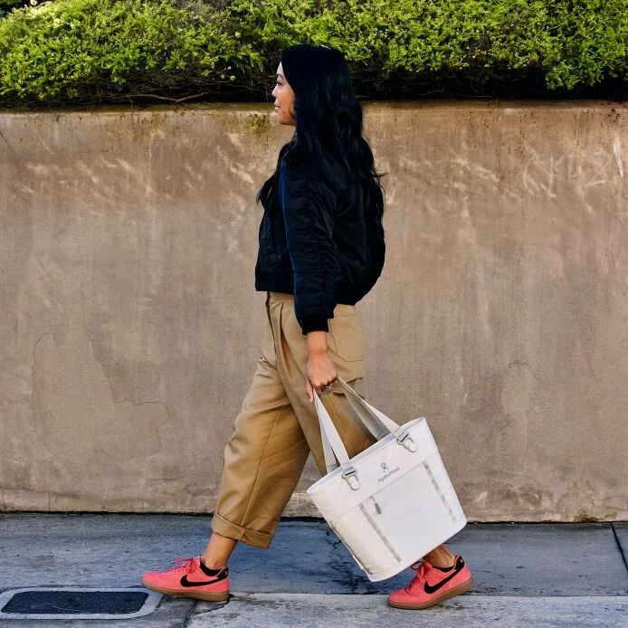 Carryout™ Soft Cooler Tote 10 L - US 2779