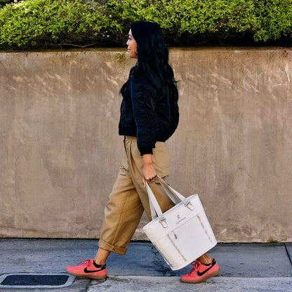 Carryout™ Soft Cooler Tote 10 L - US 8342